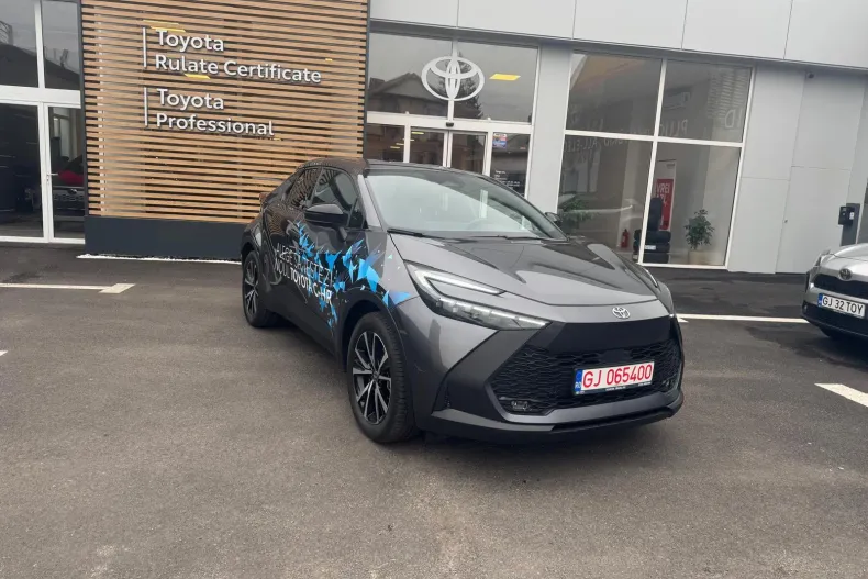 Toyota C-HR din 2025 cu 2.637 km - oferta TOY160515 - foto 4