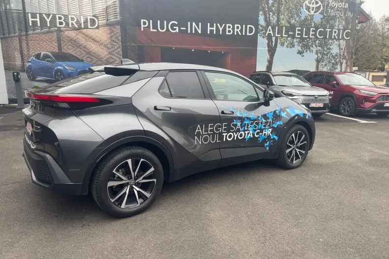 Toyota C-HR din 2025 cu 2.637 km - oferta TOY160515 - foto 7