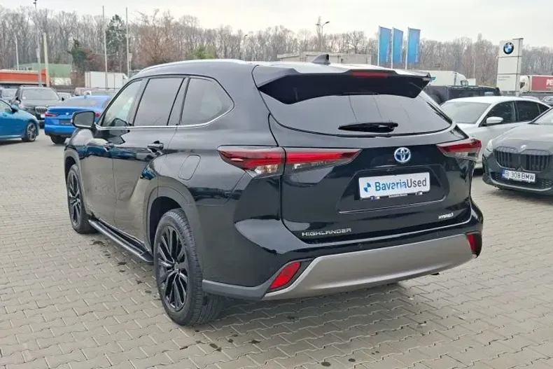 Toyota Highlander din 2024 cu 13.150 km - oferta TOY160521 - foto 4