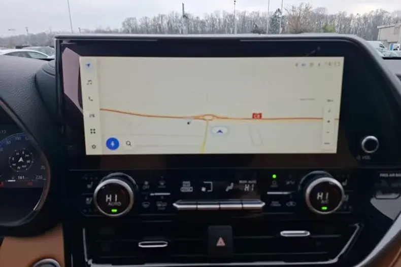 Toyota Highlander din 2024 cu 13.150 km - oferta TOY160521 - foto 12