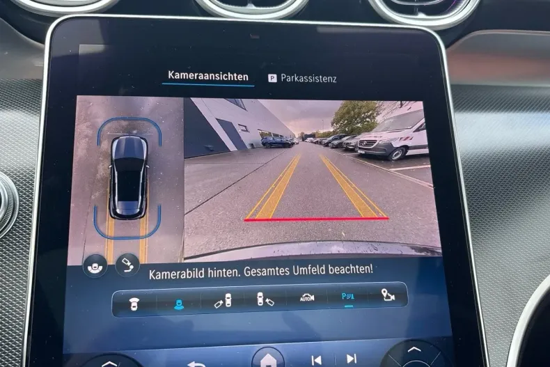 Mercedes-Benz GLC 400 din 2023 cu 45.390 km - oferta MER160527 - foto 17