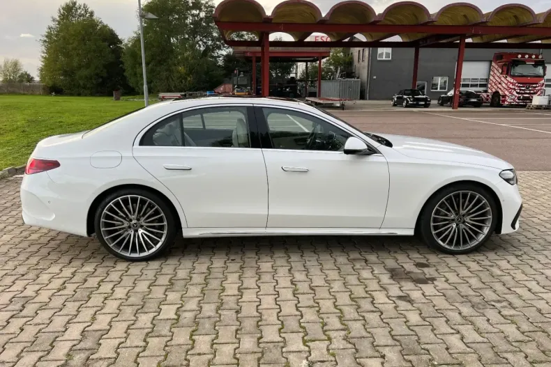 Mercedes-Benz E 450 din 2024 cu 56.458 km - oferta MER160528 - foto 5