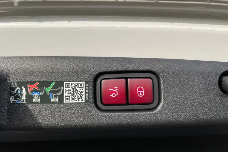 Mercedes-Benz E 450 din 2024 cu 56.458 km - oferta MER160528 - foto 29