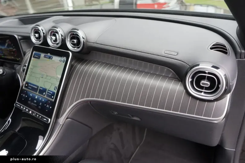 Mercedes-Benz GLC 300 din 2023 cu 75.400 km - oferta MER160529 - foto 29
