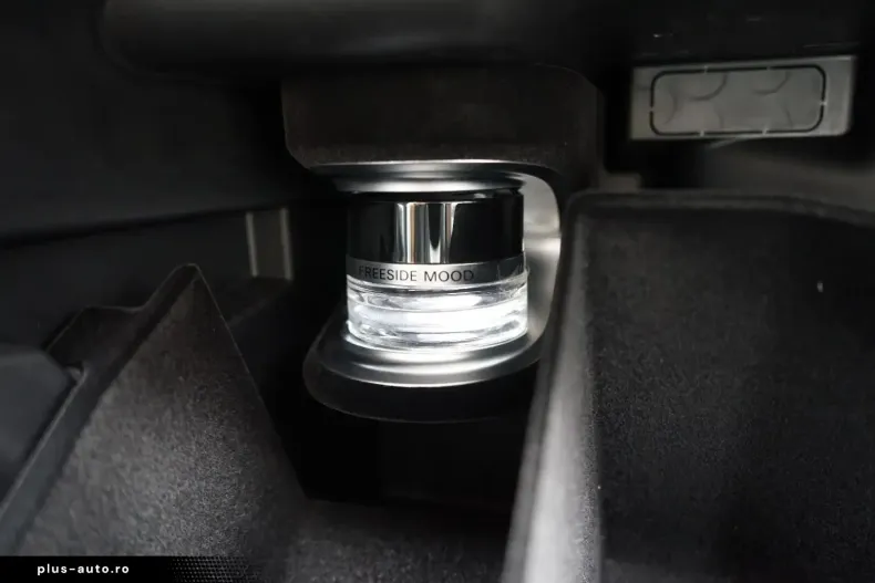 Mercedes-Benz GLC 300 din 2023 cu 75.400 km - oferta MER160529 - foto 46