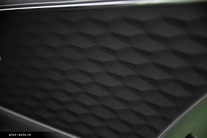 Bentley Flying Spur din 2024 cu 6.500 km - oferta BEN160530 - foto 33