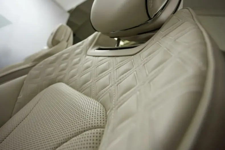 Bentley Continental din 2024 cu 4.251 km - oferta BEN160531 - foto 23