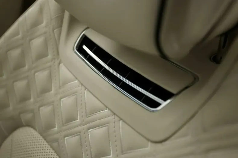 Bentley Continental din 2024 cu 4.251 km - oferta BEN160531 - foto 25