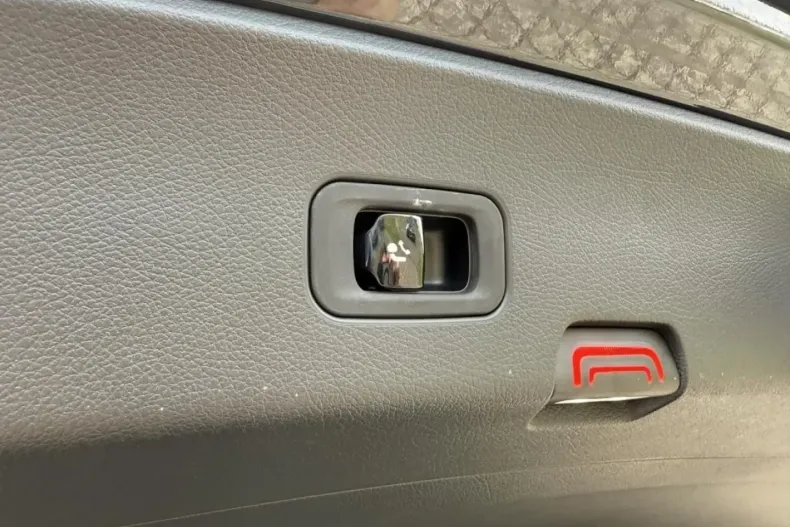 Mercedes-Benz GLC 300 din 2024 cu 23.500 km - oferta MER160532 - foto 16