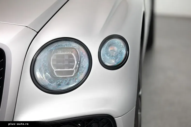 Bentley Flying Spur din 2024 cu 19.500 km - oferta BEN160534 - foto 9