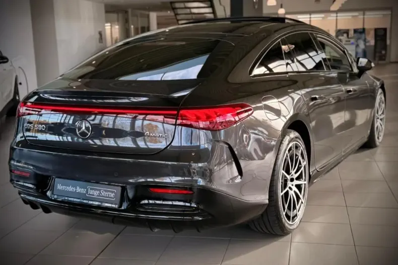 Mercedes-Benz EQS din 2022 cu 74.440 km - oferta MER160535 - foto 3