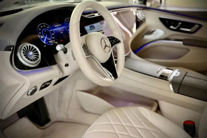 Mercedes-Benz EQS din 2022 cu 74.440 km - oferta MER160535 - foto 9