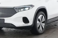 Mercedes-Benz EQA din 2024 cu 13.776 km - oferta MER160538 - foto 2