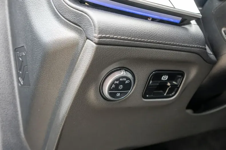 Mercedes-Benz EQE din 2025 cu 6.953 km - oferta MER160541 - foto 20