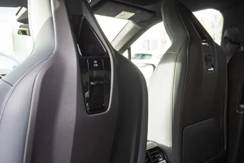 BMW iX din 2023 cu 20.100 km - oferta BMW160546 - foto 14