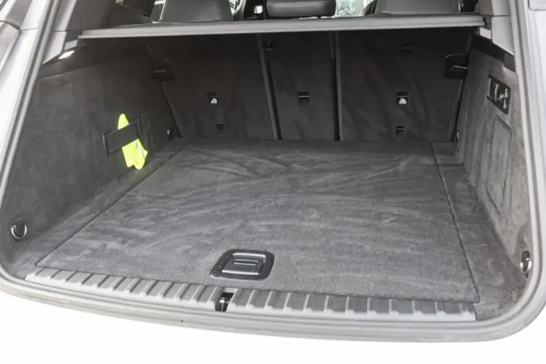 BMW iX din 2023 cu 20.100 km - oferta BMW160546 - foto 15