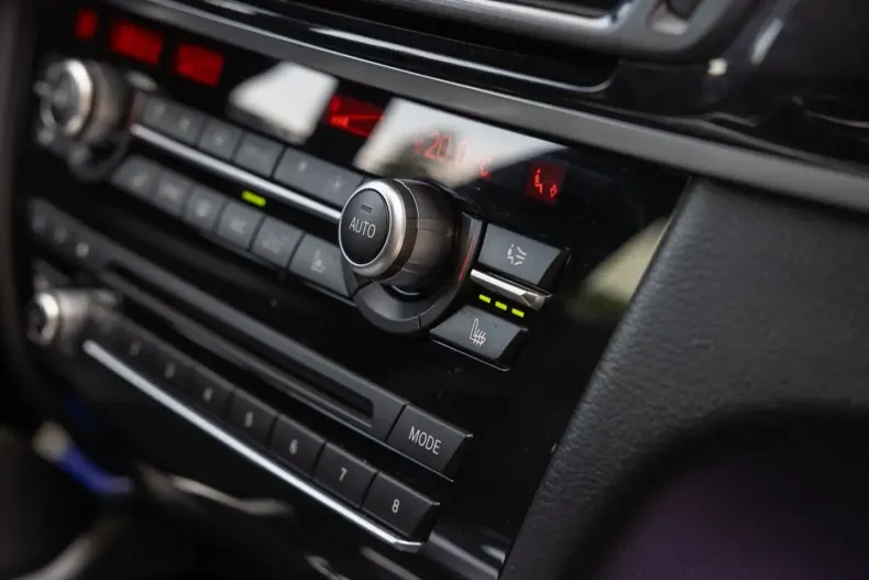 BMW X6 din 2021 cu 112.000 km - oferta BMW160552 - foto 33