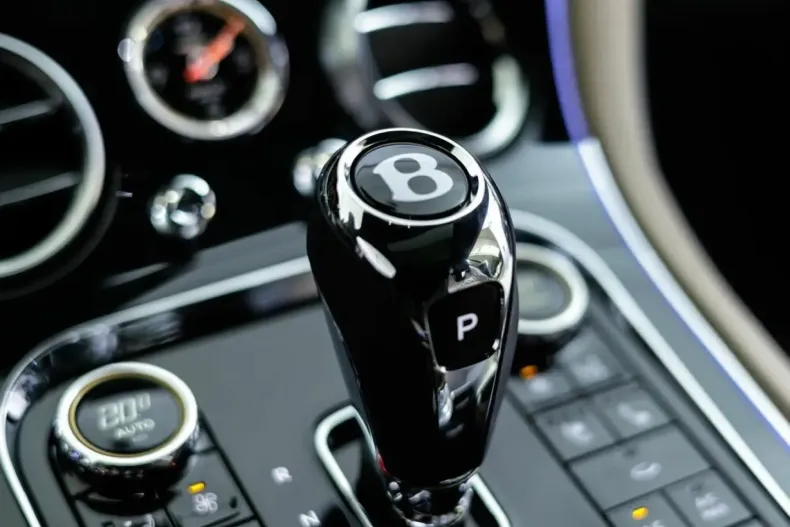 Bentley Continental din 2023 cu 3.212 km - oferta BEN160556 - foto 32