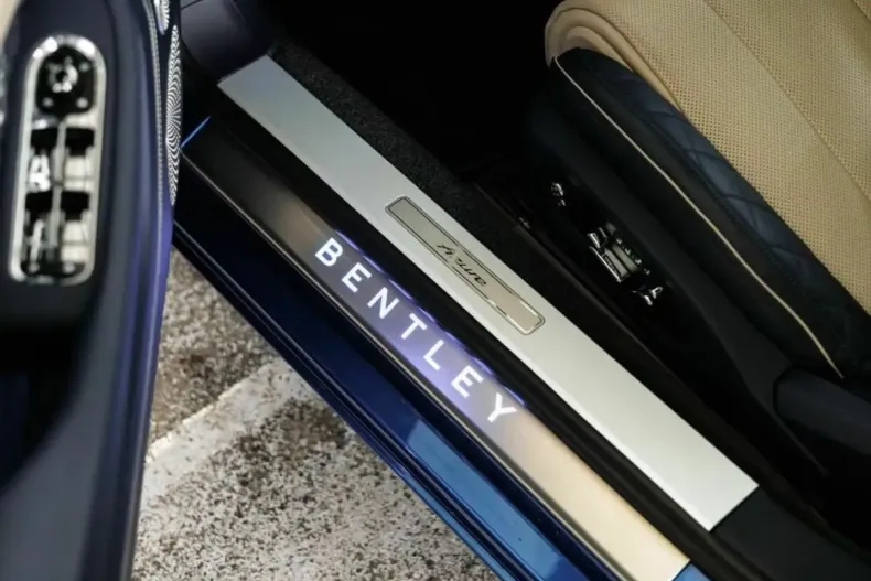 Bentley Continental din 2023 cu 3.212 km - oferta BEN160556 - foto 39