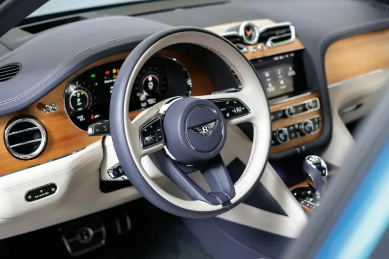 Bentley Bentayga din 2024 cu 6.178 km - oferta BEN160557 - foto 26