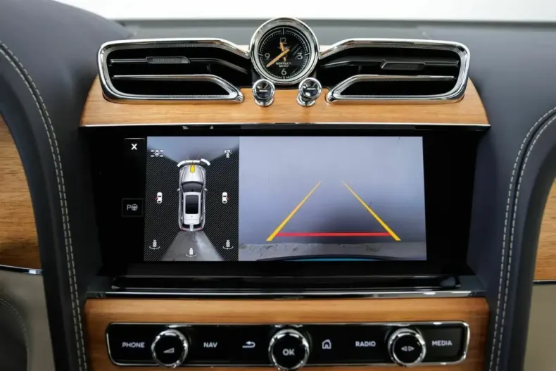 Bentley Bentayga din 2024 cu 6.178 km - oferta BEN160557 - foto 32