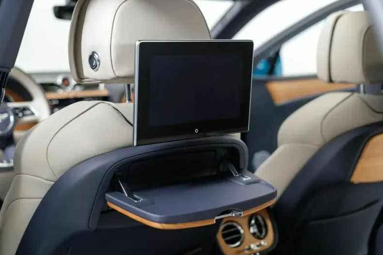 Bentley Bentayga din 2024 cu 6.178 km - oferta BEN160557 - foto 42