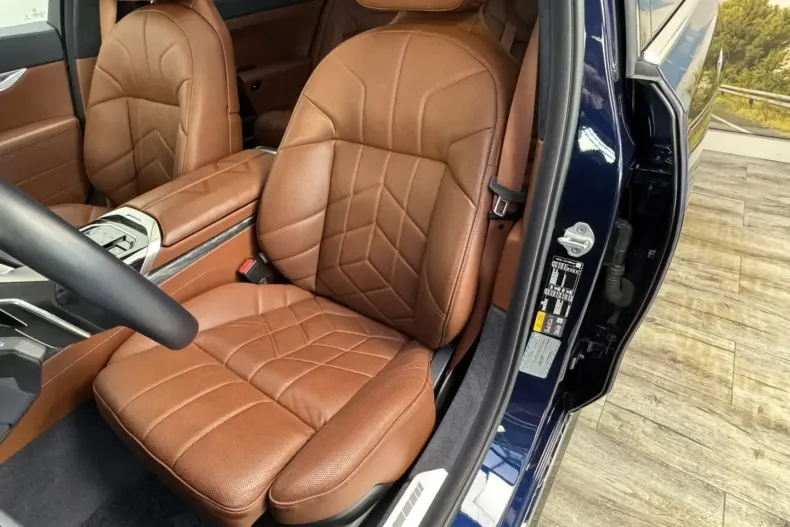 BMW i7 din 2023 cu 24.365 km - oferta BMW160562 - foto 14