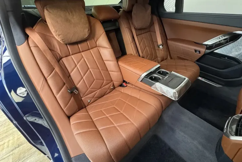 BMW i7 din 2023 cu 24.365 km - oferta BMW160562 - foto 22