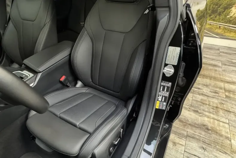 BMW i4 din 2024 cu 20.432 km - oferta BMW160563 - foto 13