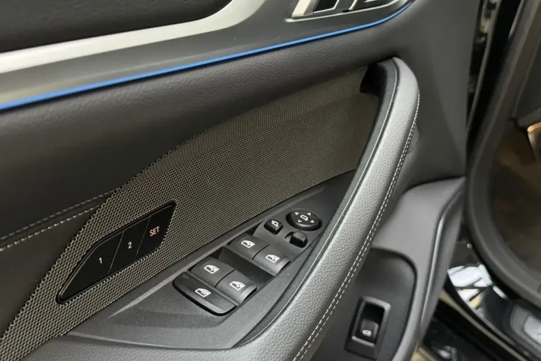 BMW i4 din 2024 cu 20.432 km - oferta BMW160563 - foto 15