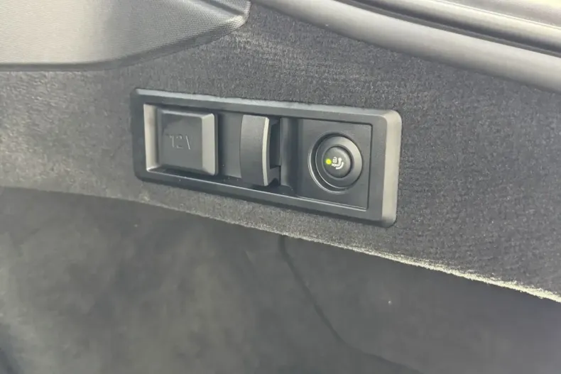 BMW i4 din 2024 cu 20.432 km - oferta BMW160563 - foto 23