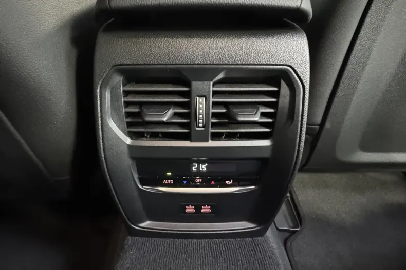 BMW i4 din 2024 cu 20.432 km - oferta BMW160563 - foto 29