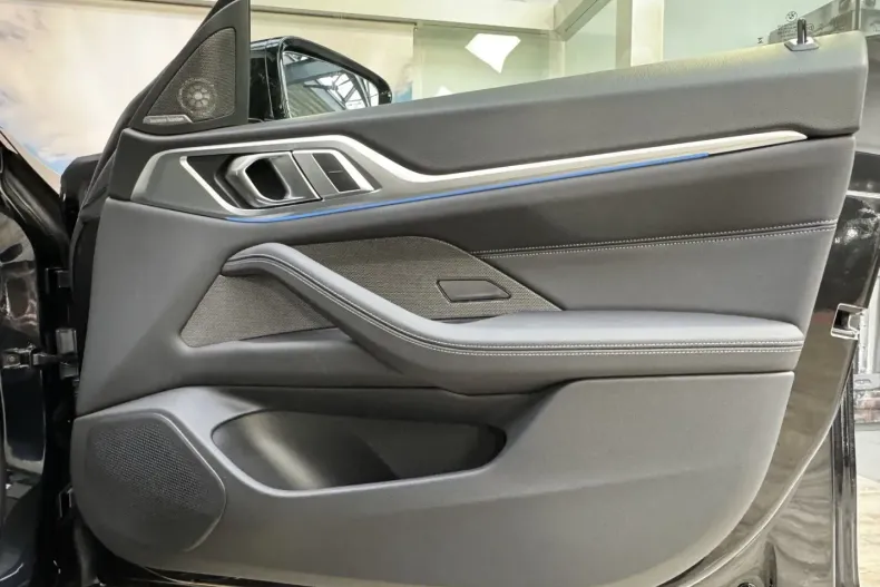 BMW i4 din 2024 cu 20.432 km - oferta BMW160563 - foto 37