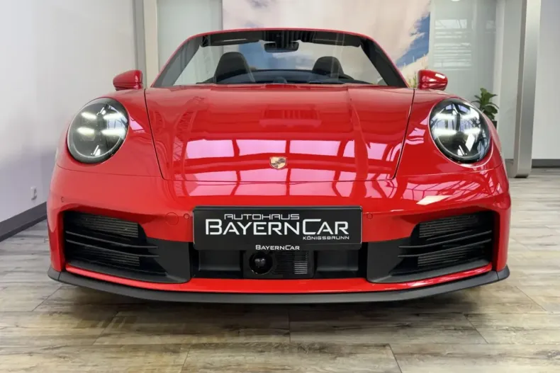 Porsche 992 din 2025 cu 8.250 km - oferta POR160564 - foto 2