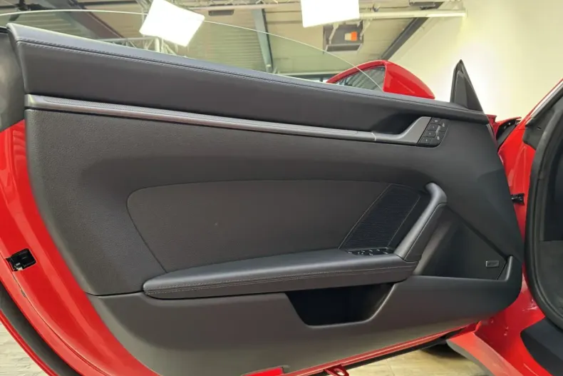 Porsche 992 din 2025 cu 8.250 km - oferta POR160564 - foto 28