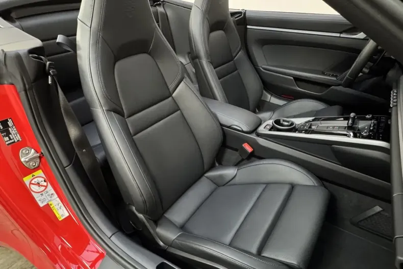 Porsche 992 din 2025 cu 8.250 km - oferta POR160564 - foto 34