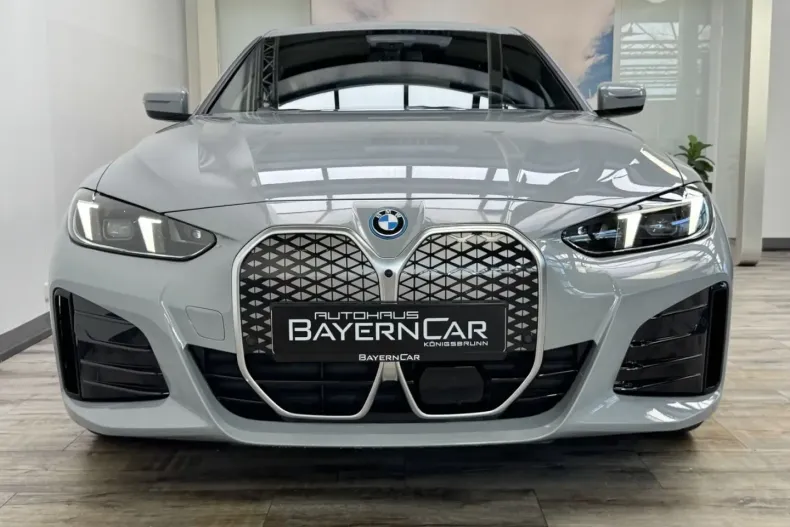 BMW i4 din 2024 cu 14.094 km - oferta BMW160566 - foto 1