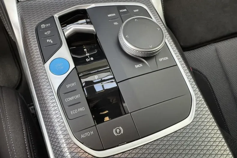 BMW i4 din 2024 cu 14.094 km - oferta BMW160566 - foto 11