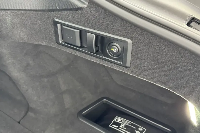 BMW i4 din 2024 cu 14.094 km - oferta BMW160566 - foto 22