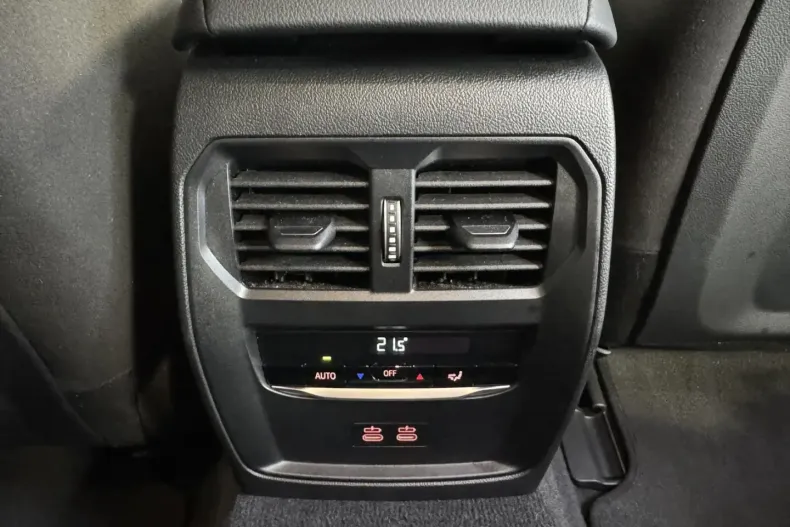 BMW i4 din 2024 cu 14.094 km - oferta BMW160566 - foto 28