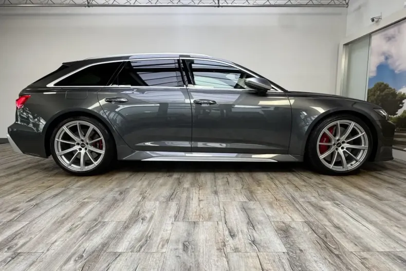 Audi RS6 din 2023 cu 45.433 km - oferta AUD160574 - foto 4