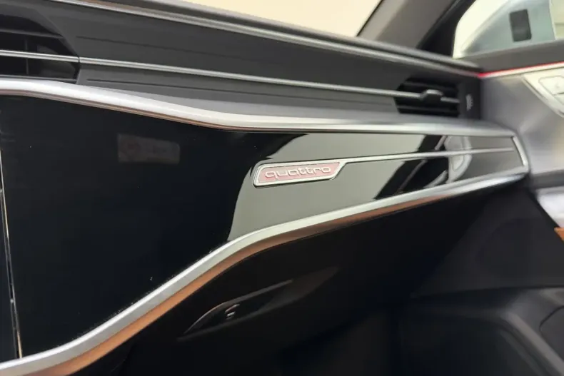 Audi RS6 din 2023 cu 45.433 km - oferta AUD160574 - foto 11