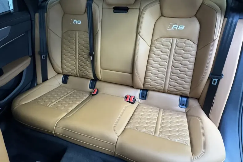 Audi RS6 din 2023 cu 45.433 km - oferta AUD160574 - foto 19