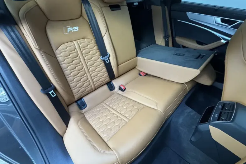 Audi RS6 din 2023 cu 45.433 km - oferta AUD160574 - foto 25