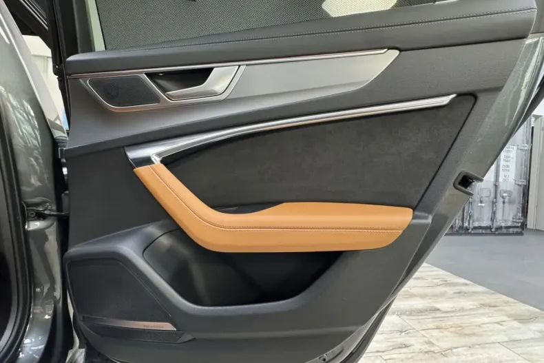 Audi RS6 din 2023 cu 45.433 km - oferta AUD160574 - foto 30