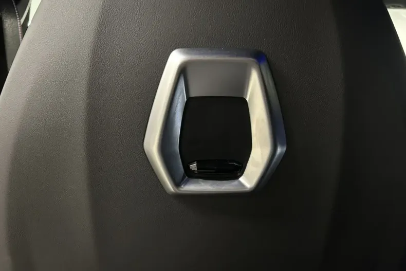 BMW XM din 2024 cu 14.949 km - oferta BMW160576 - foto 19