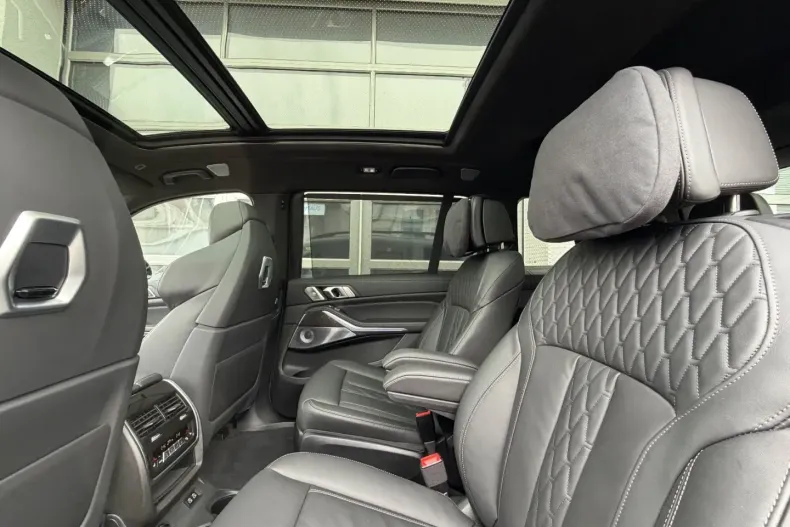 BMW X7 din 2024 cu 5.507 km - oferta BMW160578 - foto 24