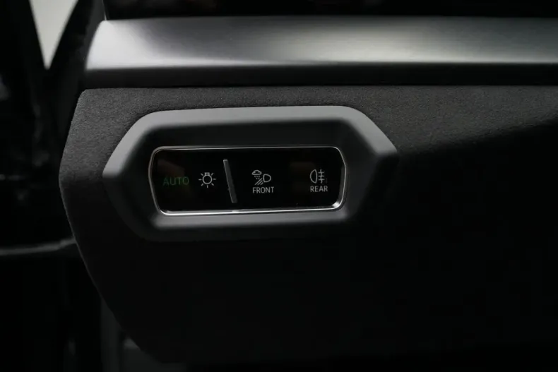 Lamborghini Urus din 2023 cu 6.200 km - oferta LAM160583 - foto 33