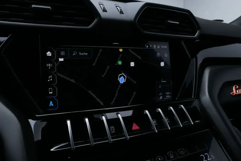 Lamborghini Urus din 2023 cu 6.200 km - oferta LAM160583 - foto 35