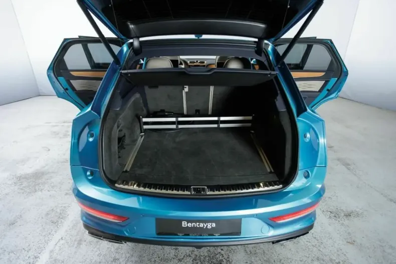 Bentley Bentayga din 2024 cu 6.178 km - oferta BEN160585 - foto 6